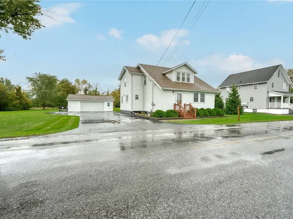 156 Collamer Rd, Hilton, NY 14468