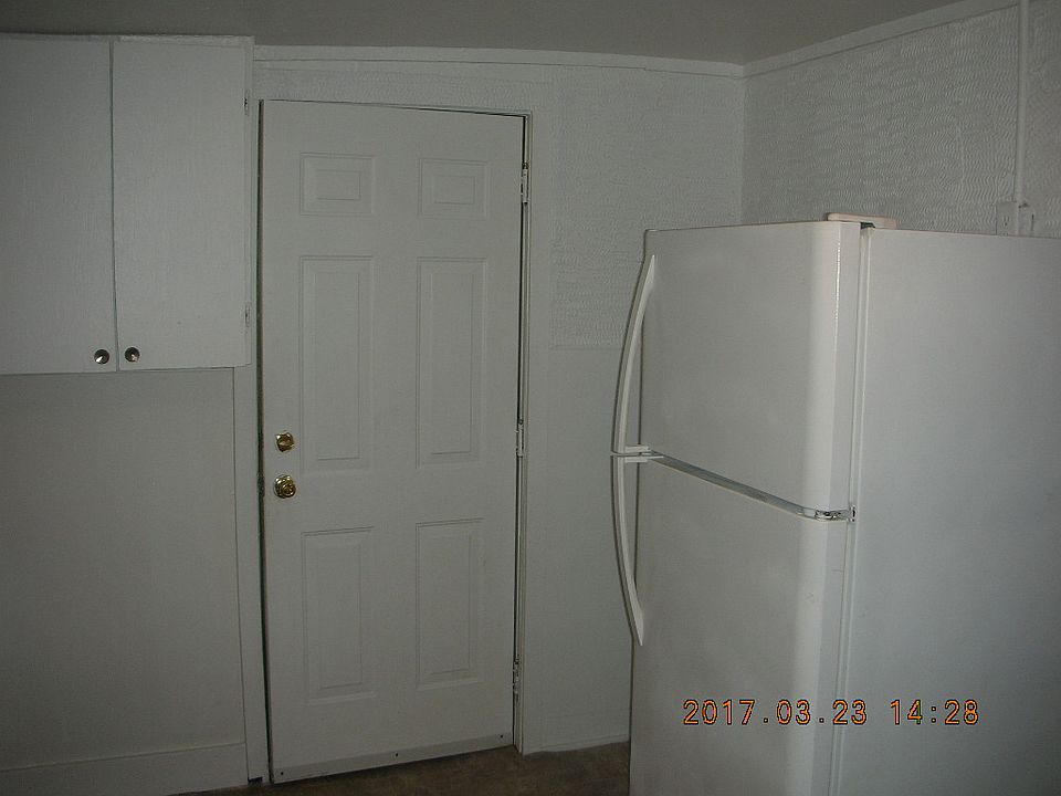 1st image of 908 Gum Streetunit #B