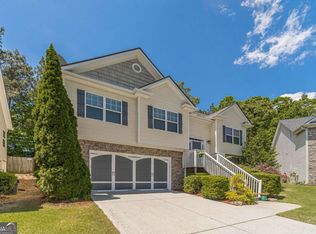768 Austin Creek Dr, Buford, GA 30518