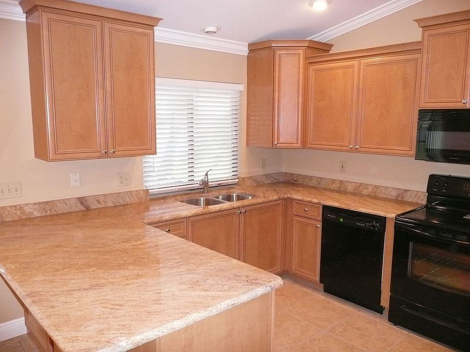 1st image of 1230 NW 18th St