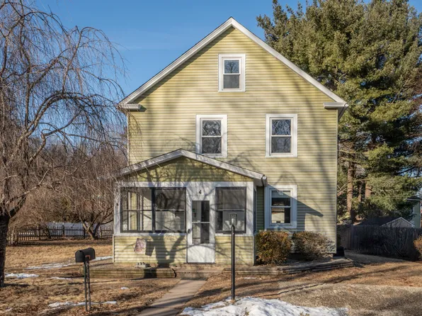 4 Gargan Place, Simsbury, CT 06070
