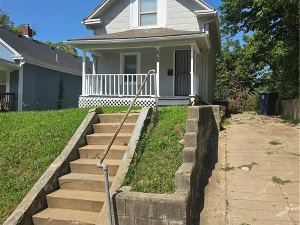 3738 Brooklyn Ave, Kansas City, MO 64109