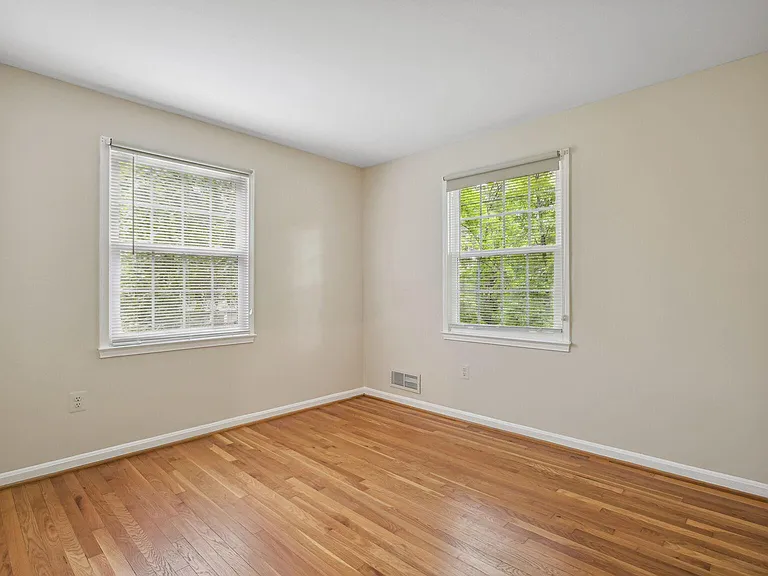 1510 Chatham Colony Ct — Photo 12