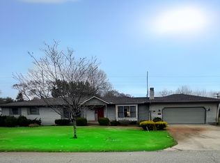 29207 Pike St, Dowagiac, MI 49047
