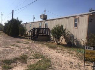 1125 W 4th St, Marfa, TX 79843