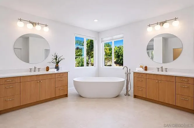 855 Stratford Knl — Photo 10