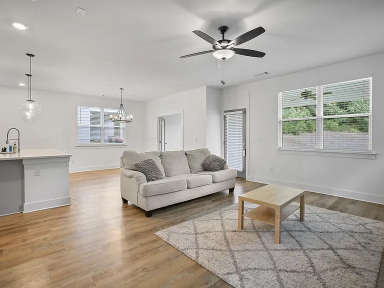 3411 Adler Trl — Photo 7