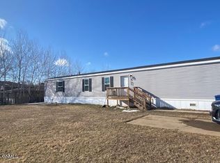 932 Southview Ave, Dickinson, ND 58601