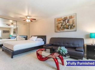 1600 Wilcox Ave, Los Angeles, CA 90028