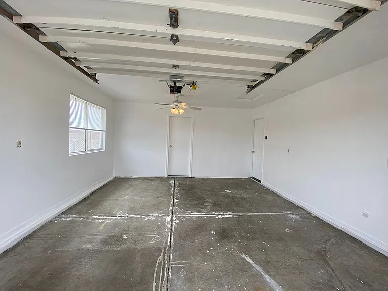 6582 W Hershey Way — Photo 31