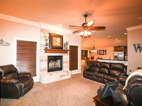 4th image of 117 Cherry Blossom Dr