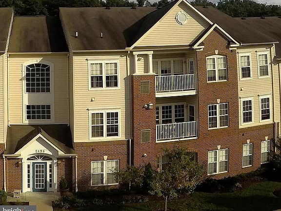 3rd image of 2496 Amber Orchard Ct E Unit 304