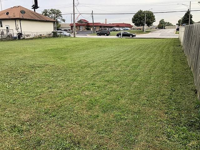 2nd image of 8545 Roberts Rd #208-209-210