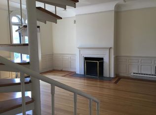 385 State St #2F, Albany, NY 12210