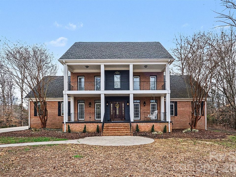 1st image of 1713 Oak Park Ct