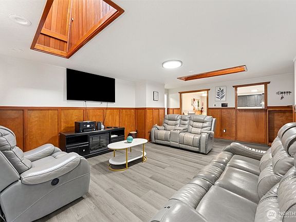 5th image of 11614 62nd Avenue E
