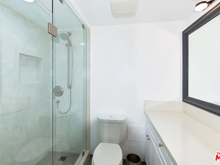 4265 Marina City Dr #415 — Photo 14