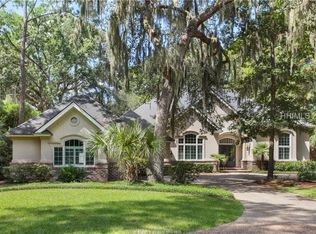 21 Hawthorne Rd, Bluffton, SC 29910