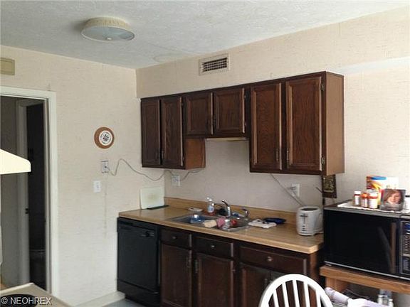 3rd image of 6565 Liberty Bell Dr