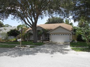 28751 Creekwood Dr, Wesley Chapel, FL 33545