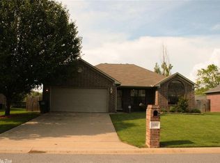 1680 Jackson Dr, Conway, AR 72032