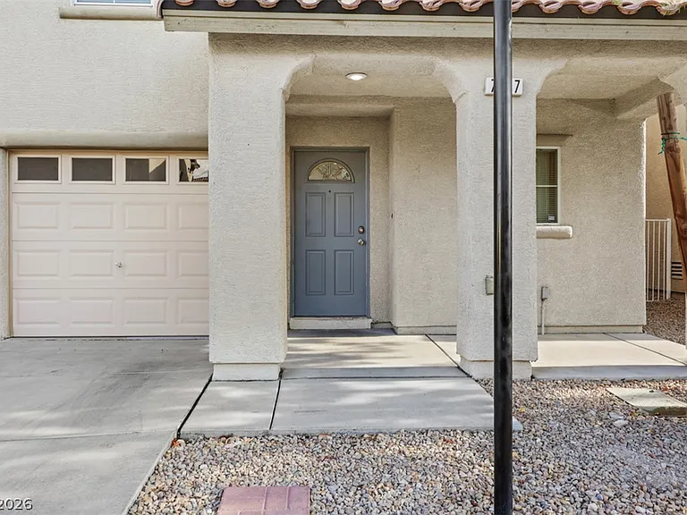 7257 Camden Pine Ave — Photo 3