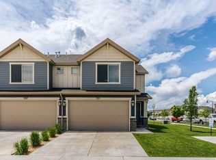 231 E Warbler Ct, Saratoga Springs, UT 84045