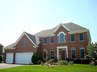 616 Papermill Hill Dr, Batavia, IL 60510