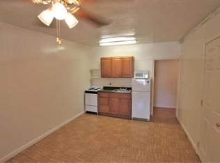 2014 Walnut St APT B, Philadelphia, PA 19103