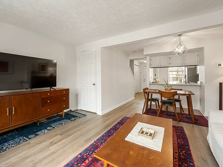 8550 Blue Rock Ln — Photo 9