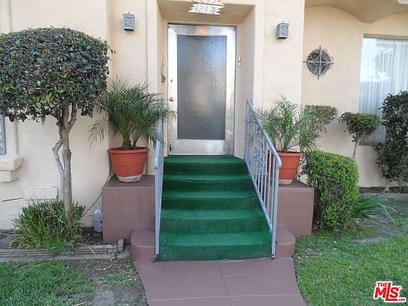4th image of 4245 Degnan Blvd