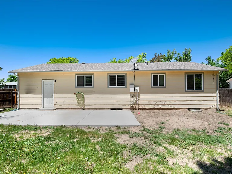 16176 E Bates Dr — Photo 36