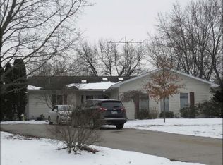 4391 Kiowa Ct, Adrian, MI 49221