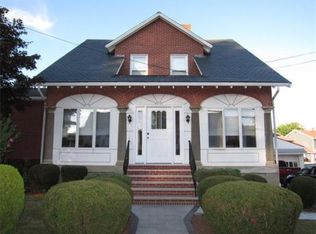 877 Highland Ave, Medford, MA 02155