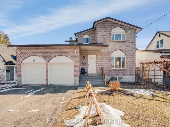 53 A Kempster Ave, Ottawa, ON K2B 6M2
