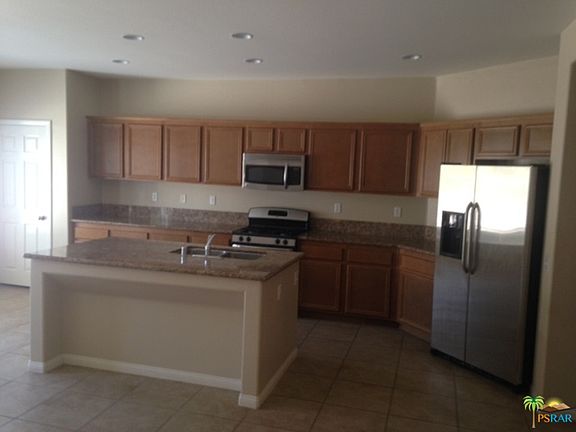 5th image of 9023 Silver Star Ave