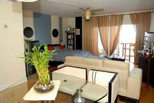 4th image of 1455 N Treasure Dr APT 6E