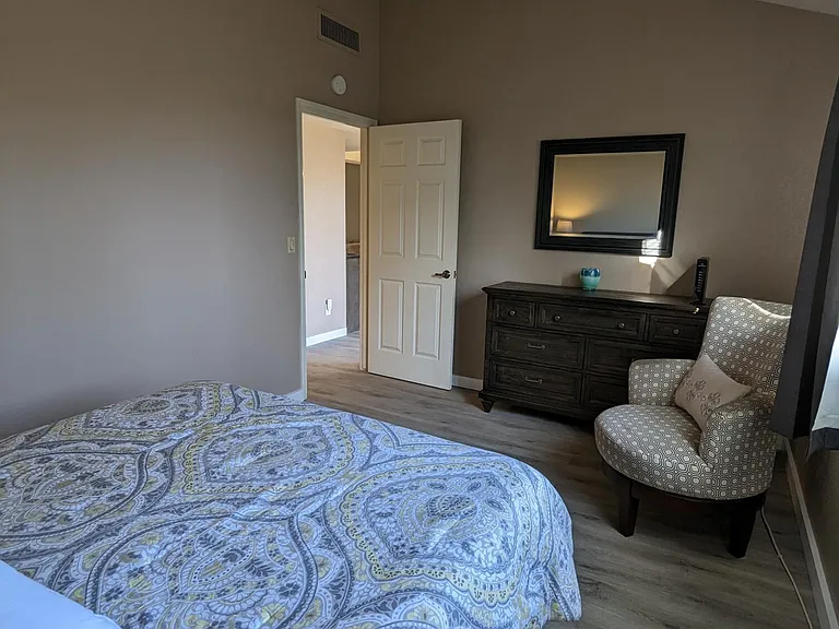 6244 N 30th Pl — Photo 18