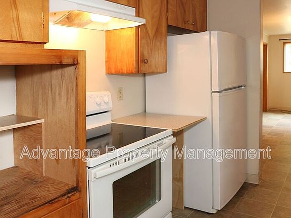 5th image of 1905 NW Menlo Dr