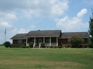 3649 Hugh Driggers Rd, Glennville, GA 30427