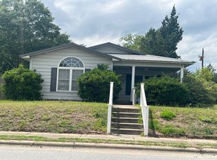 516 N Charlotte St, Washington, NC 27889