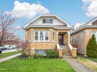 2748 Cuyler Ave, Berwyn, IL 60402