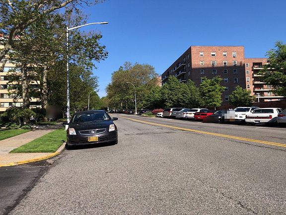 5th image of 166-25 Powells Cove Blvd #Im