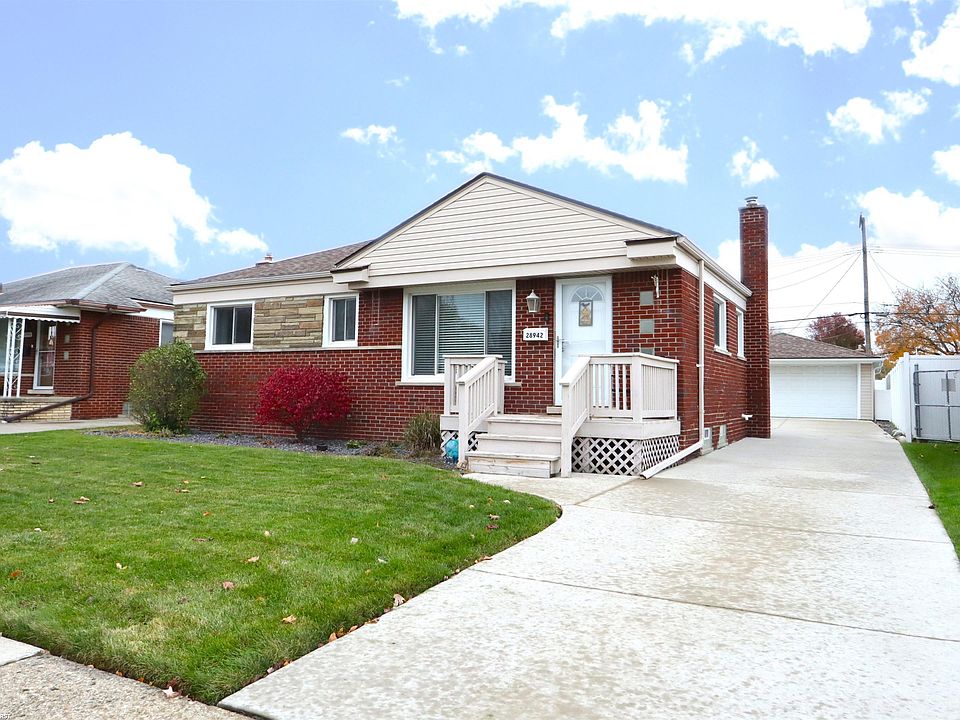 1st image of 28942 Beste St