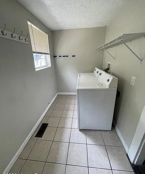 516 Colorado Ave — Photo 7