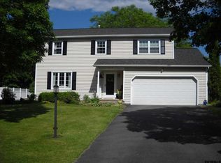 1014 Laural Ln, Malta, NY 12020