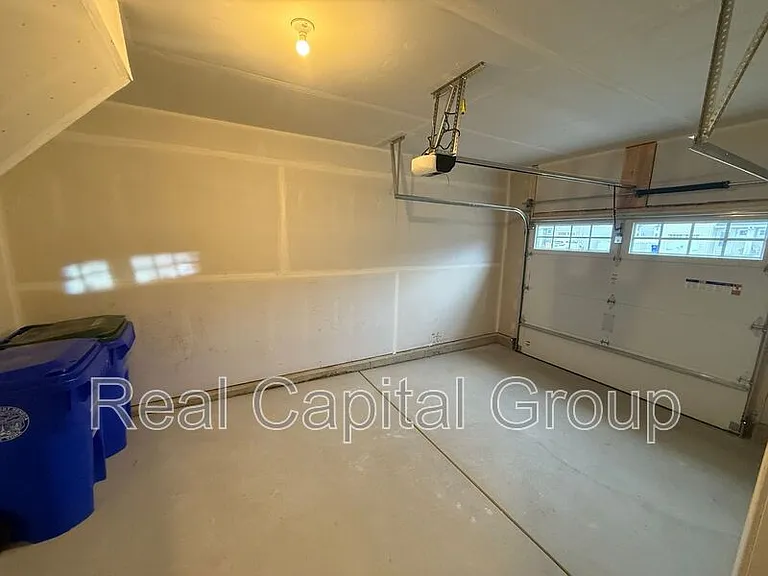 106 South Dr — Photo 7