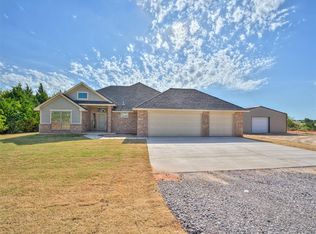 1981 Derby Ln, Blanchard, OK 73010