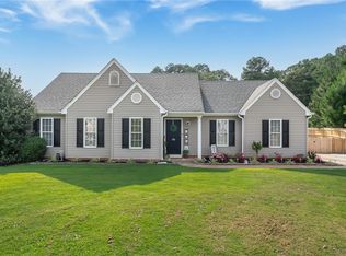 102 Carrageen Dr, Williamston, SC 29697