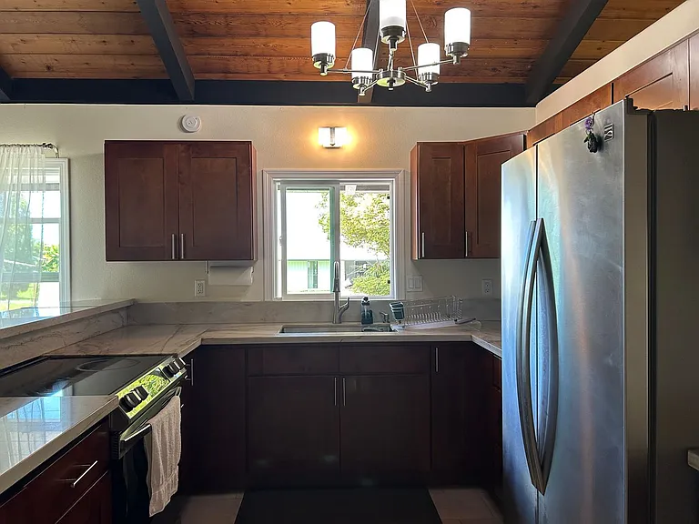 166 Makalani St — Photo 6